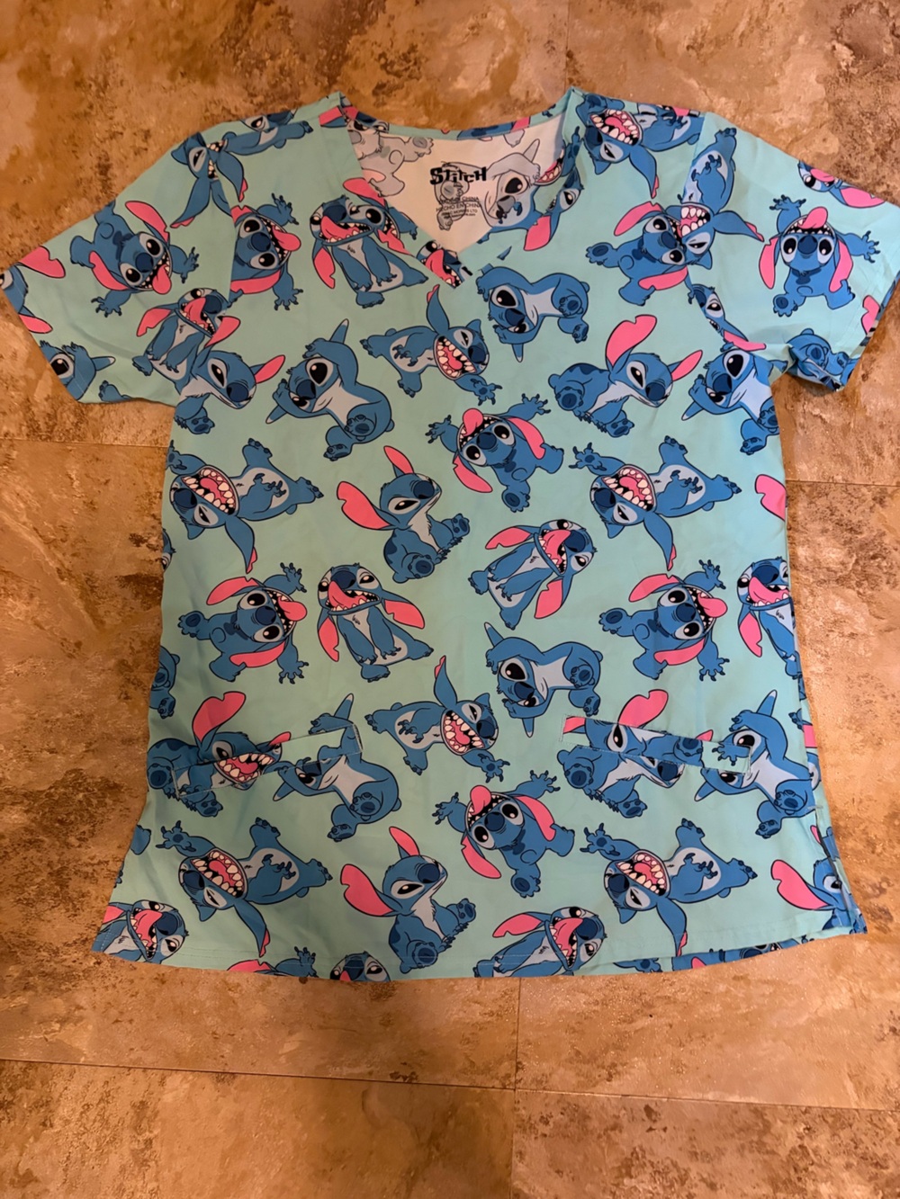 Disney Stitch Scrub Top – All-Over Print – Size Small